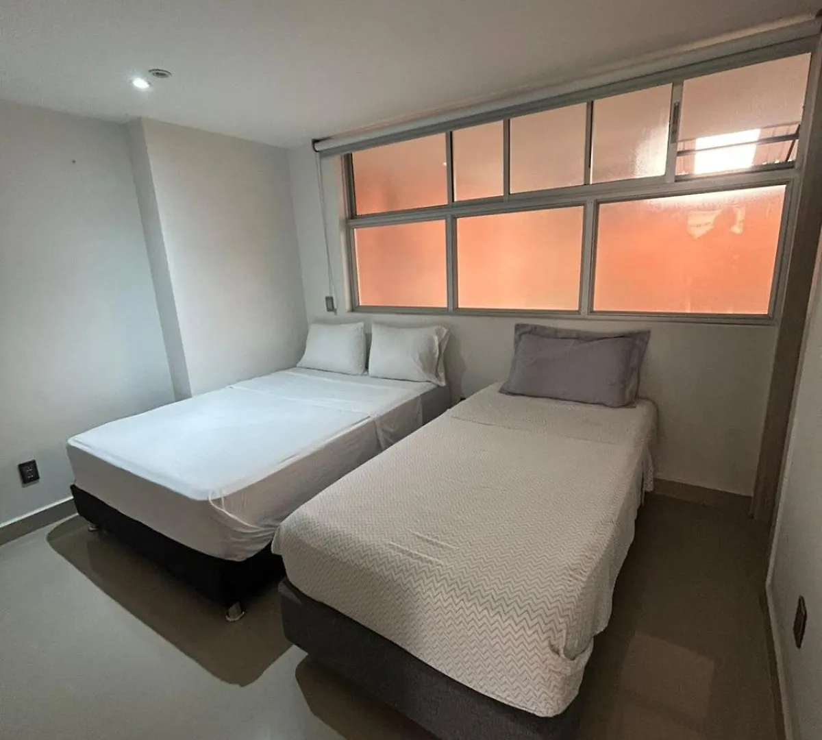 Luxury Apartamento En Conquistadores 201 Medellin 0*,
